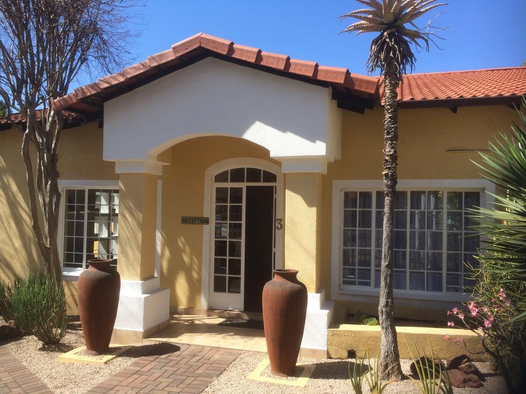 Auberge Guest Lodge Mbombela Ngoại thất bức ảnh