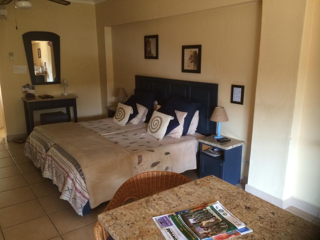 Auberge Guest Lodge Mbombela Phòng bức ảnh