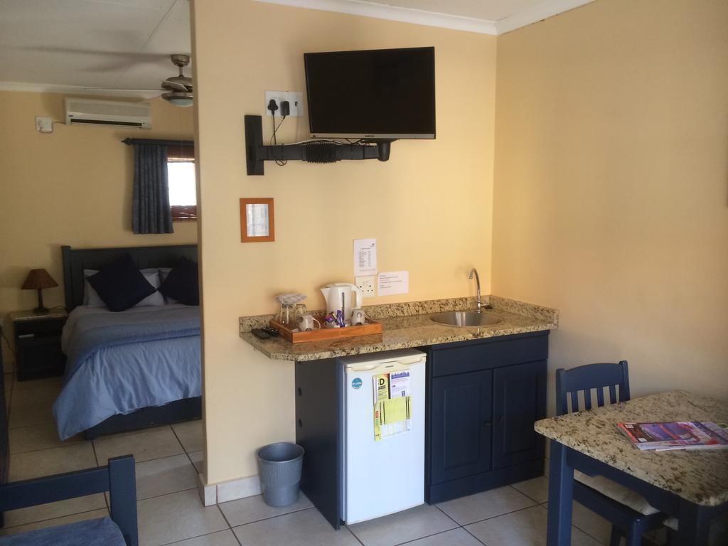 Auberge Guest Lodge Mbombela Phòng bức ảnh